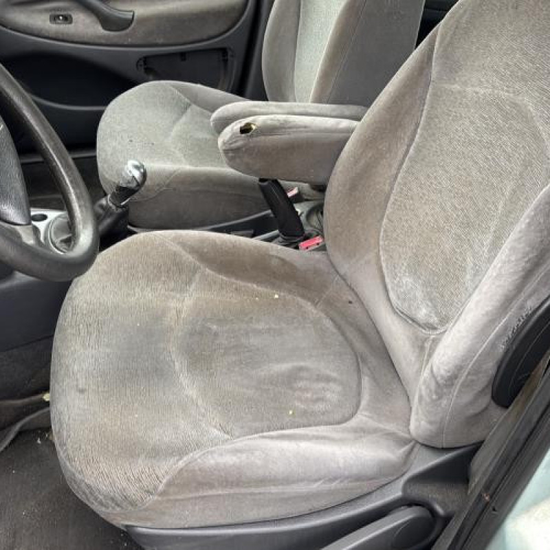 Aile avant droit CITROEN C5 1 Photo n°15