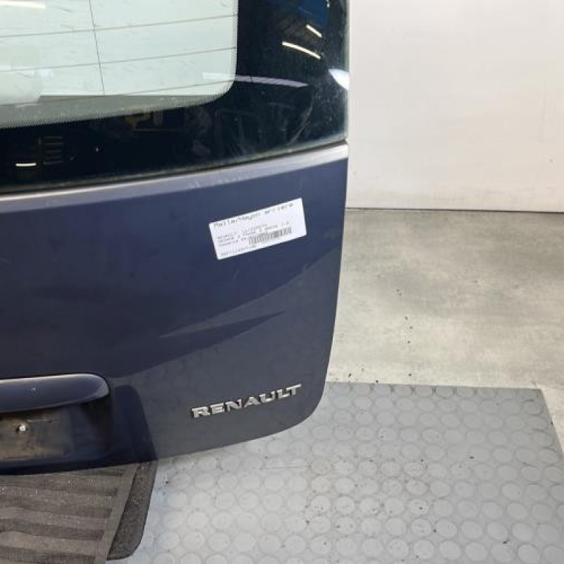 Malle/Hayon arriere RENAULT MEGANE 2 Photo n°4