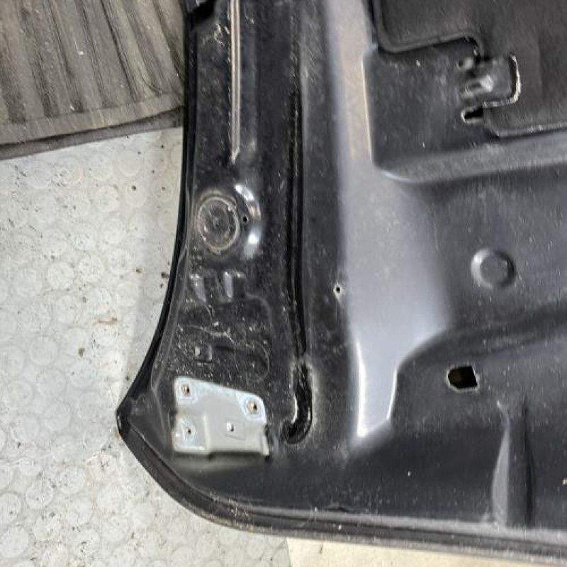 Capot RENAULT MEGANE 3 Photo n°9