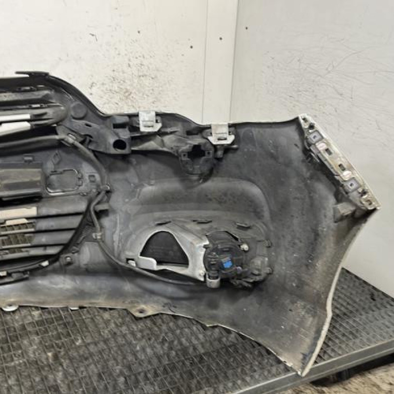 Pare choc avant CITROEN C4 2 Photo n°4