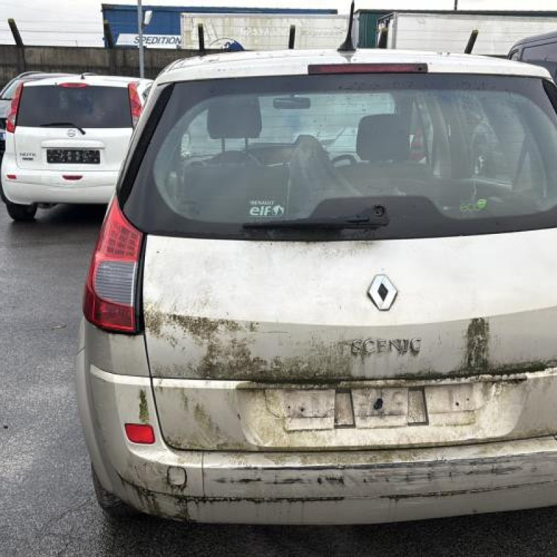 Pare choc arriere RENAULT SCENIC 2 Photo n°12