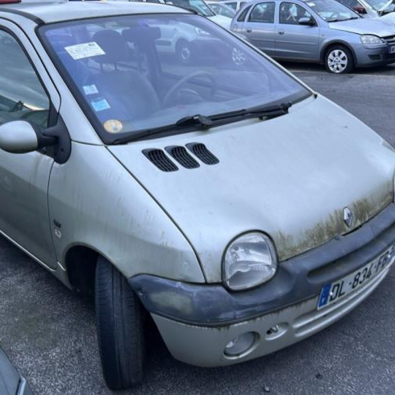 Pare choc avant RENAULT TWINGO 1 Photo n°14