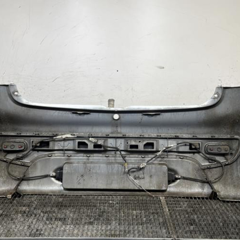 Pare choc arriere PEUGEOT 107 Photo n°4