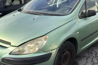 Pare choc arriere PEUGEOT 307