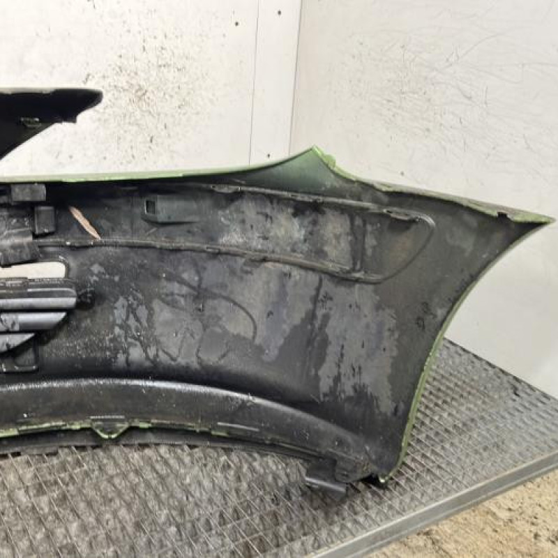 Pare choc avant PEUGEOT 307 Photo n°4