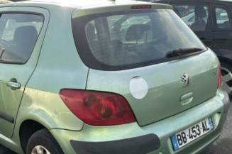 Pare choc avant PEUGEOT 307