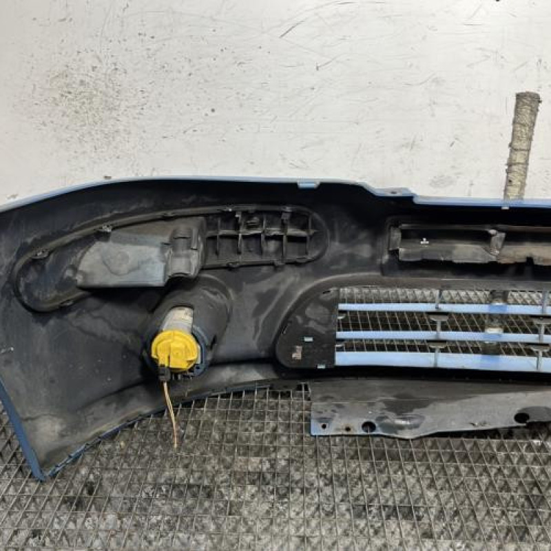 Pare choc avant CITROEN C3 1 Photo n°7