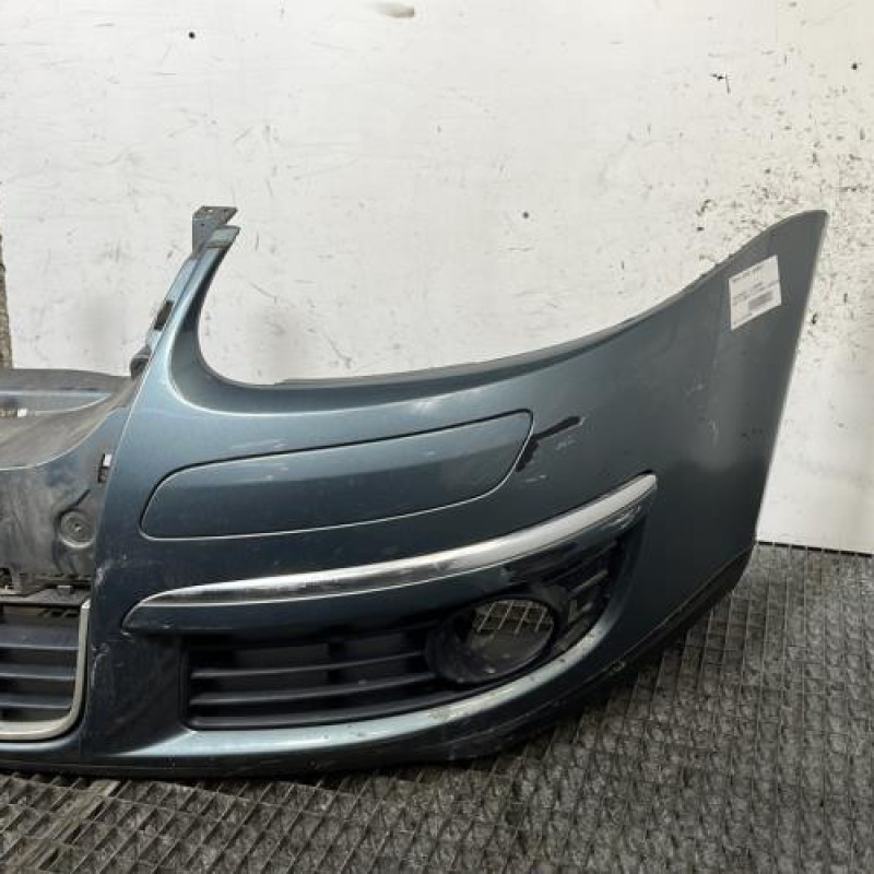 Pare choc avant VOLKSWAGEN GOLF 5 Photo n°3