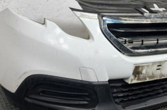 Pare choc avant PEUGEOT 2008 1