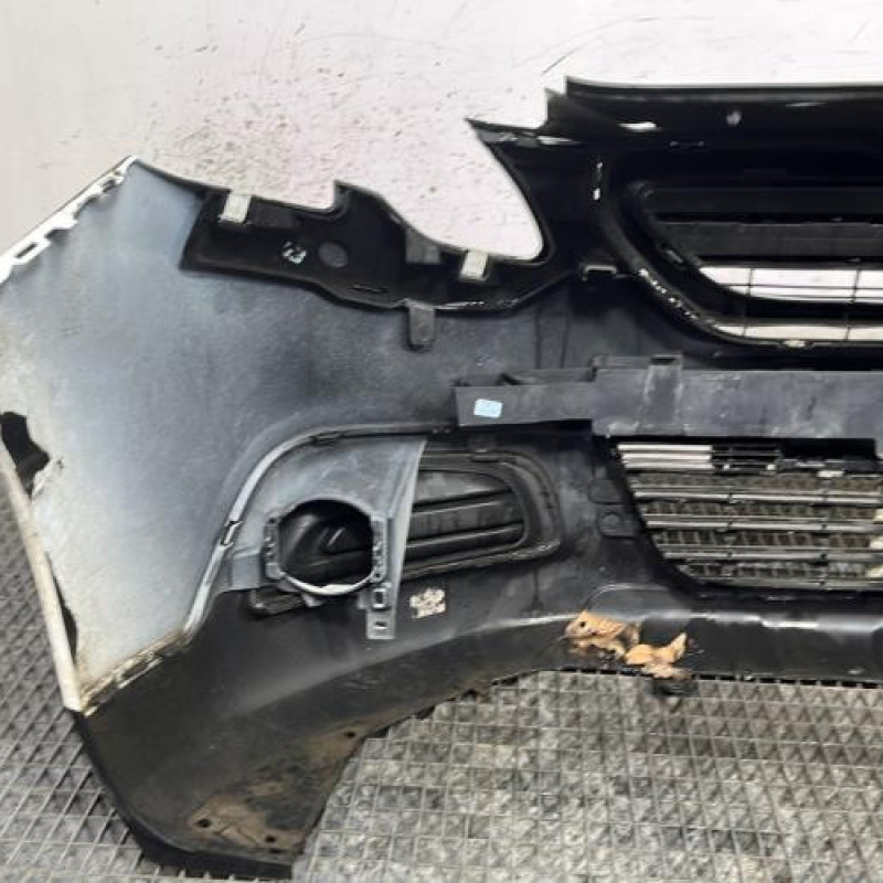 Pare choc avant PEUGEOT 2008 1 Photo n°6