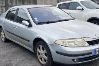 Pare choc avant RENAULT LAGUNA 2