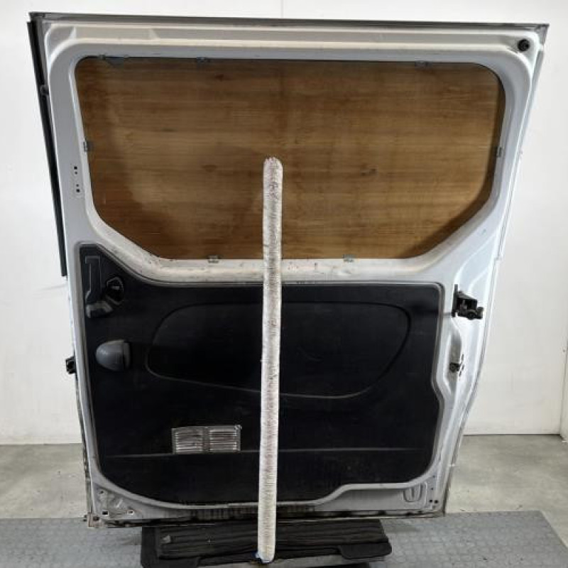 Porte laterale droit RENAULT TRAFIC 3 COURT Photo n°9