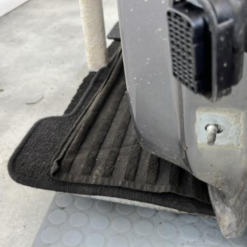 Porte avant gauche RENAULT CLIO 4 Photo n°3