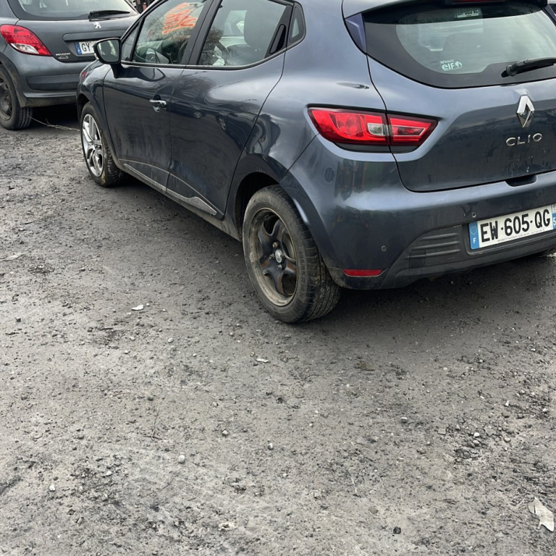 RENAULT CLIO 4 PHASE 2 1.5 DCI - 8V TURBO Photo n°4