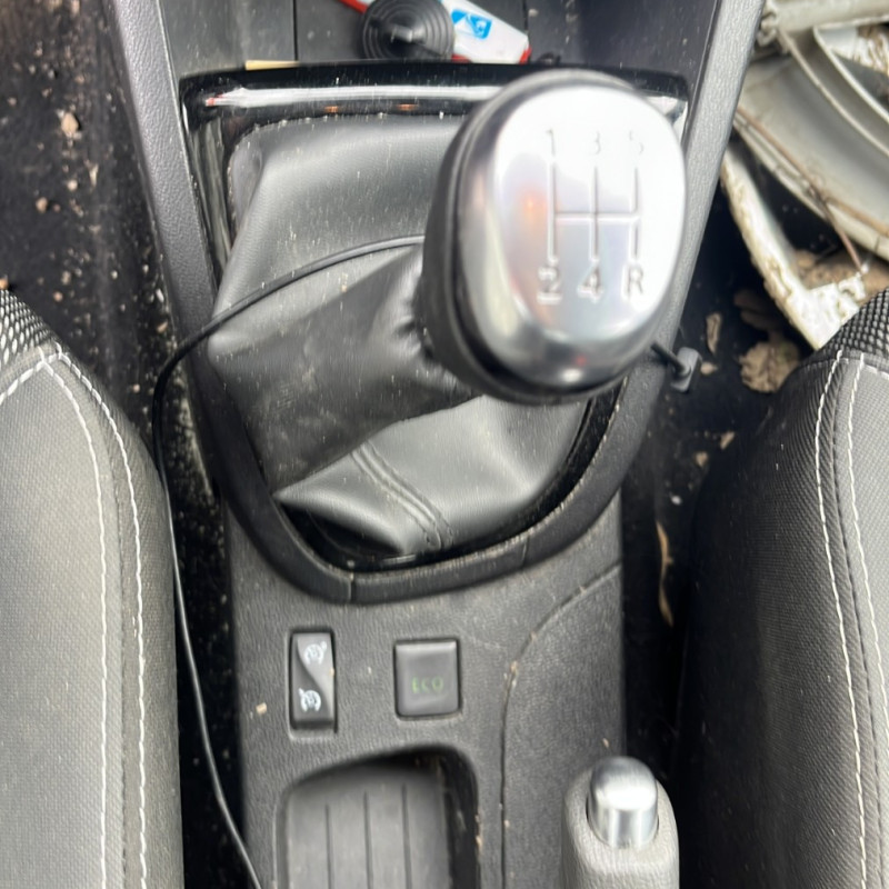 RENAULT CLIO 4 PHASE 2 1.5 DCI - 8V TURBO Photo n°8