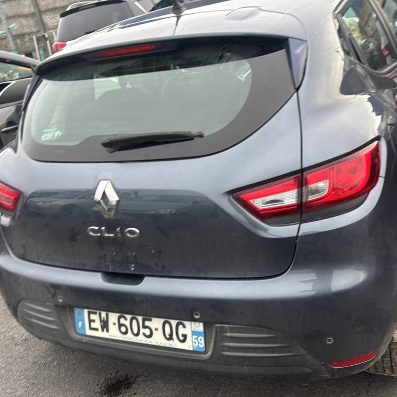 RENAULT CLIO 4 PHASE 2 1.5 DCI - 8V TURBO Photo n°17
