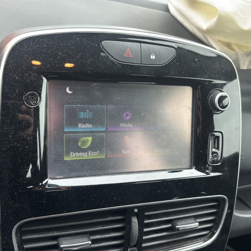 RENAULT CLIO 4 PHASE 2 1.5 DCI - 8V TURBO Photo n°29