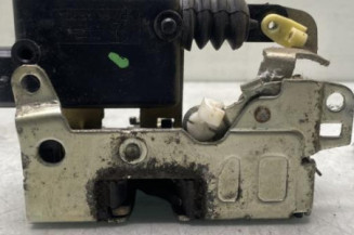 Serrure avant droit DACIA LOGAN 1