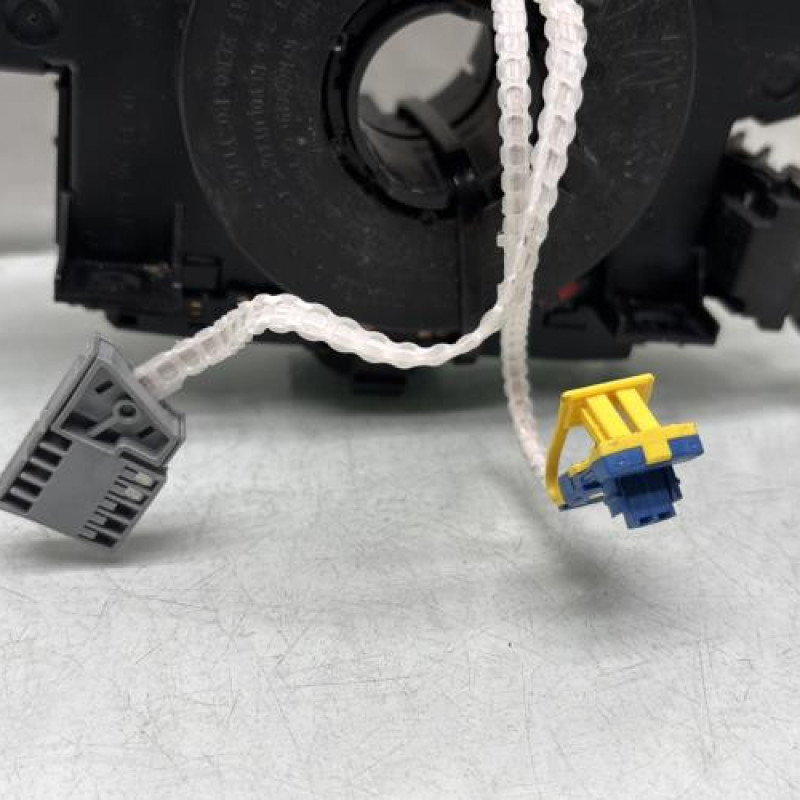 Com (Bloc Contacteur Tournant+Commodo Essuie Glace+Commodo Phare) CITROEN C3 1 Photo n°4