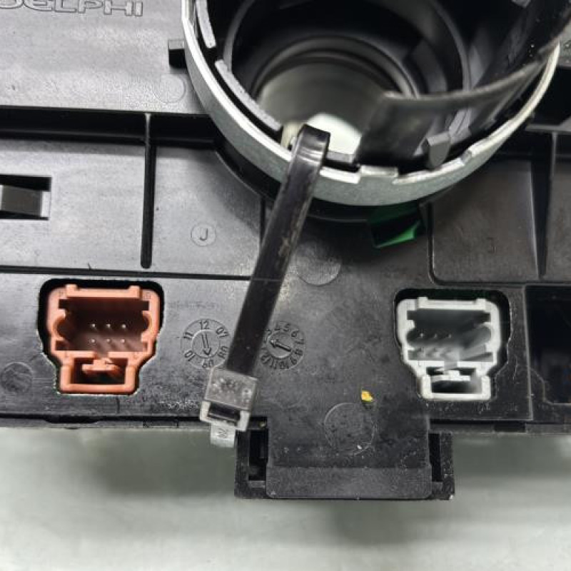 Com (Bloc Contacteur Tournant+Commodo Essuie Glace+Commodo Phare) CITROEN C3 1 Photo n°7