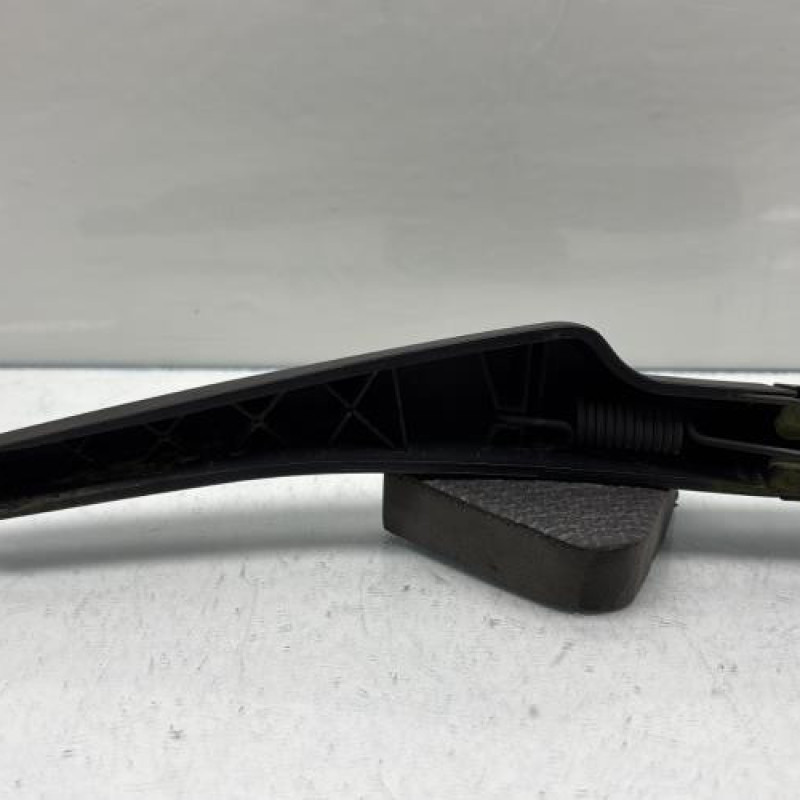 Bras essuie glace arriere DS DS3 Photo n°4