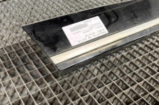 Baguette de porte avant droite RENAULT CLIO 4