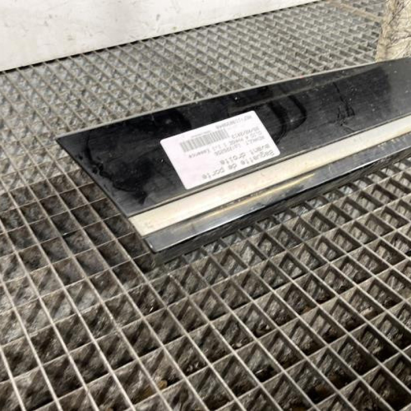 Baguette de porte avant droite RENAULT CLIO 4 Photo n°2