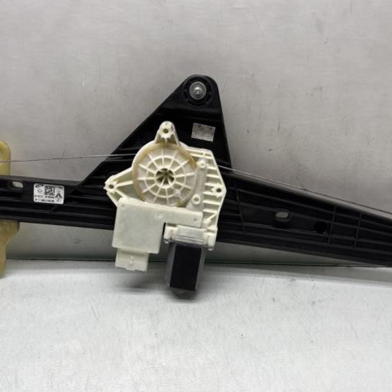 Leve vitre electrique avant droit RENAULT CLIO 5 Photo n°3
