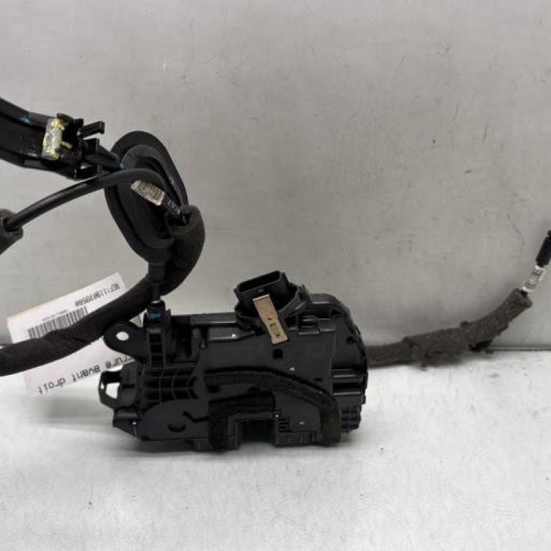 Serrure avant droit RENAULT CLIO 5 Photo n°6