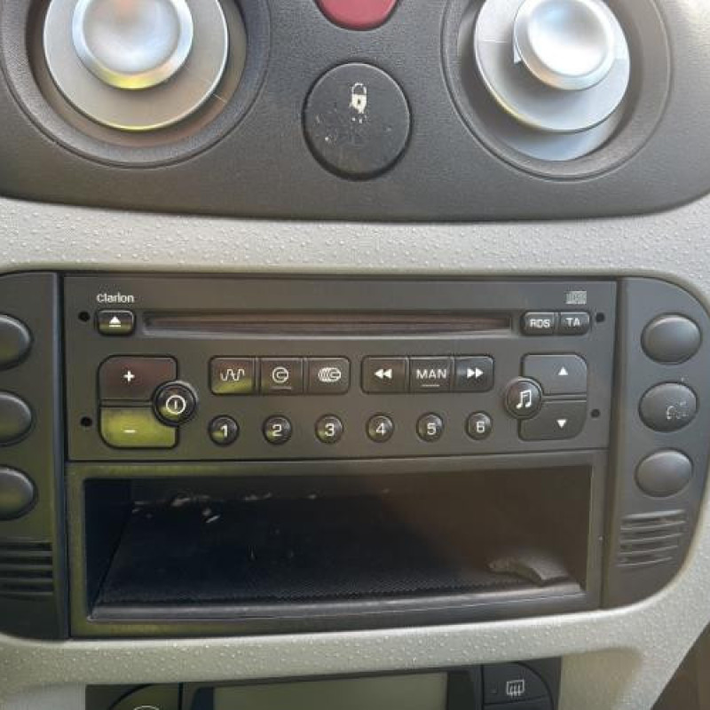 Feu arriere principal droit (feux) CITROEN C3 1 Photo n°20