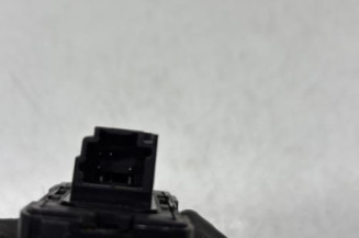 Interrupteur de leve vitre avant droit RENAULT CLIO 5