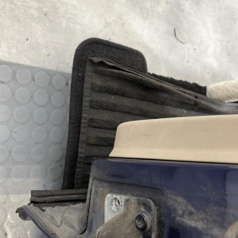 Porte arriere gauche VOLKSWAGEN GOLF 4 Photo n°5