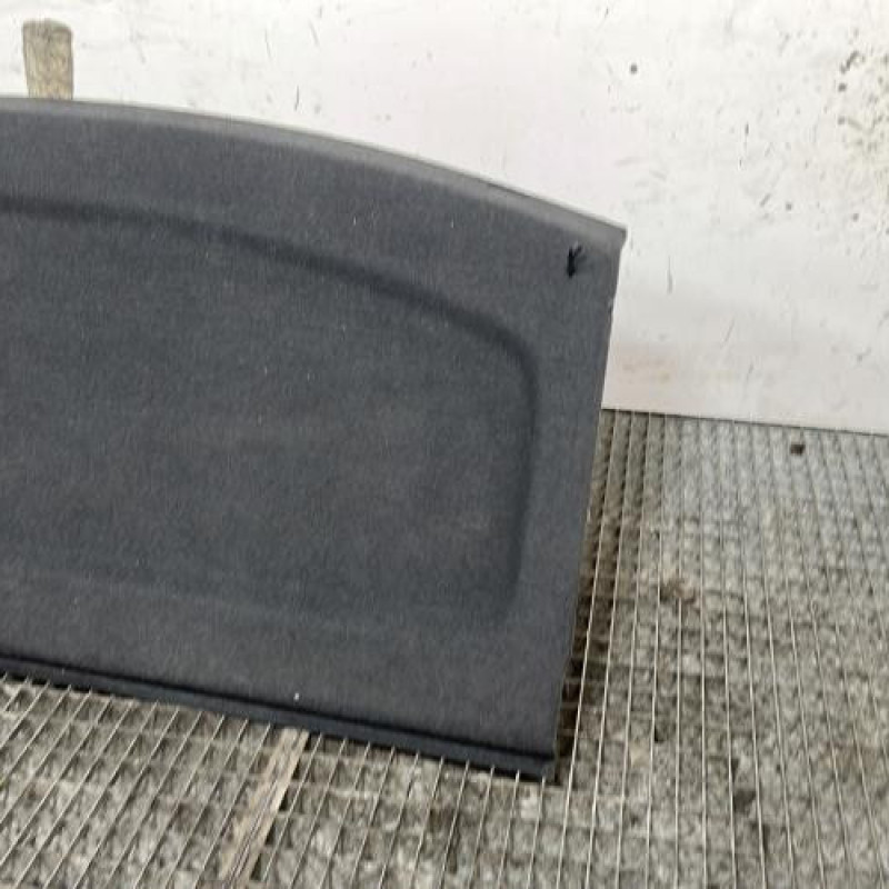 Plage arriere VOLKSWAGEN GOLF 5 Photo n°3