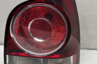 Feu arriere principal droit (feux) VOLKSWAGEN POLO 4 Photo n°1