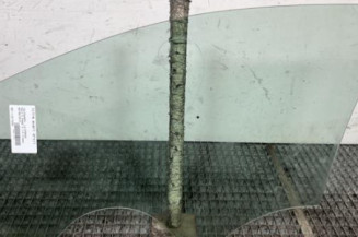 Vitre avant droit VOLKSWAGEN POLO 5