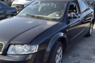 Face avant AUDI A4 2