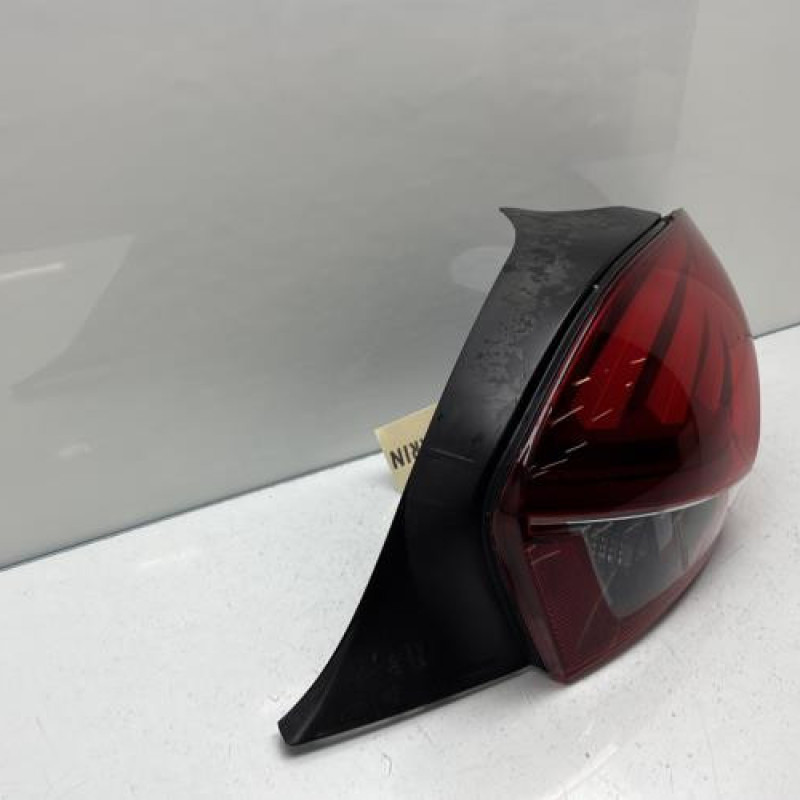 Feu arriere principal droit (feux) PEUGEOT 208 1 Photo n°3