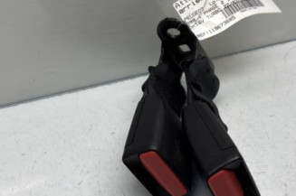 Attache ceinture arriere droit PEUGEOT 208 1 Photo n°1