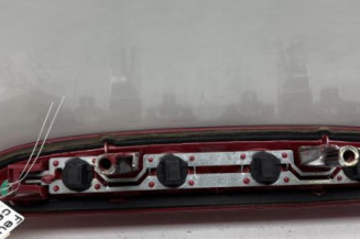 Feu arriere stop central PEUGEOT 208 1