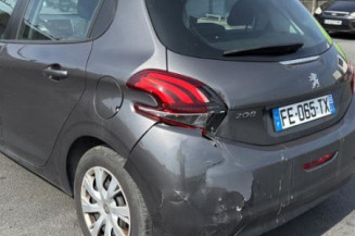 Interrupteur de leve vitre avant gauche PEUGEOT 208 1