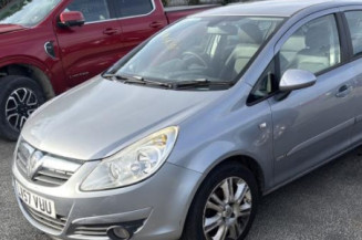 Pare choc avant OPEL CORSA D