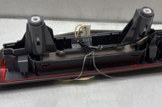 Feu arriere stop central OPEL CORSA D