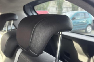 Feu arriere stop central OPEL CORSA D