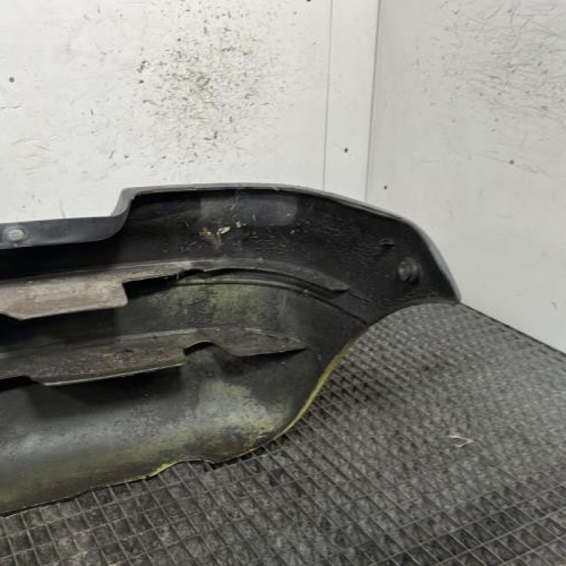 Pare choc arriere RENAULT TWINGO 1 Photo n°4