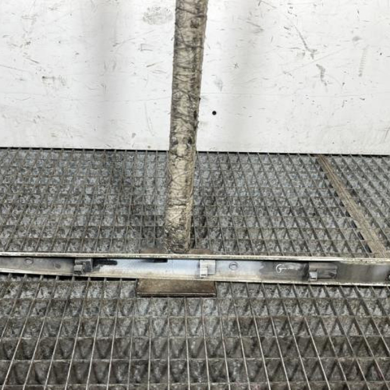 Baguette de porte arriere gauche  RENAULT CLIO 3 Photo n°4