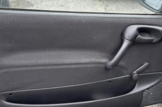 Custode arriere gauche OPEL CORSA B