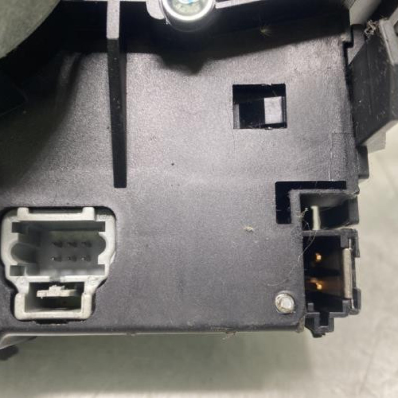 Com (Bloc Contacteur Tournant+Commodo Essuie Glace+Commodo Phare) CITROEN C3 1 Photo n°8