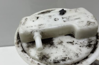 Pompe à carburant RENAULT CLIO 2