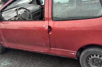 Pare choc arriere RENAULT TWINGO 1