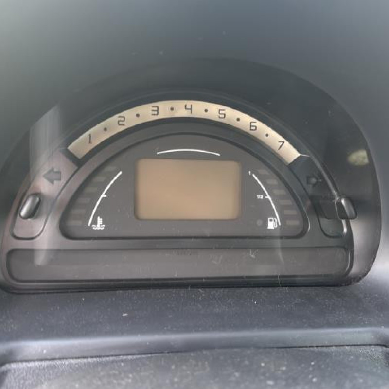 Feu arriere principal droit (feux) CITROEN C3 1 Photo n°17